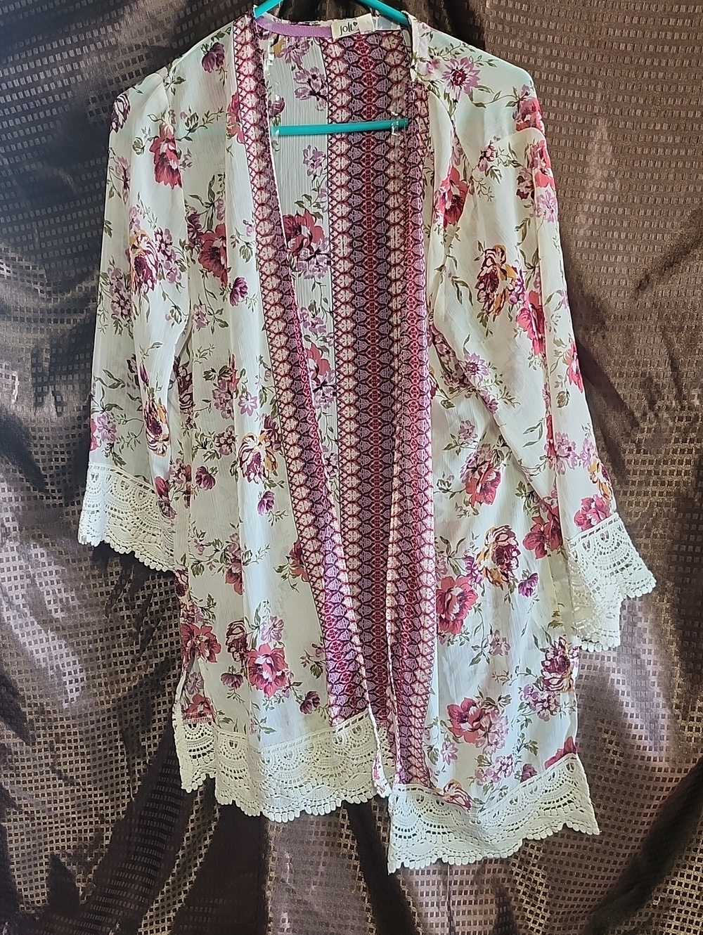 Jolt White Floral Open-Front Kimono with Pink Trim